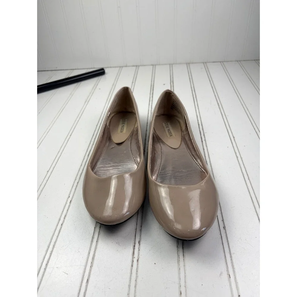 Steve Madden P-Heaven Nude Beige Patent Leather Ballet Flats Women's Size 10M